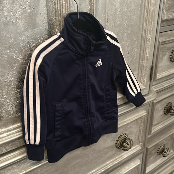 Toddler Adidas track jacket - Picture 4 of 11